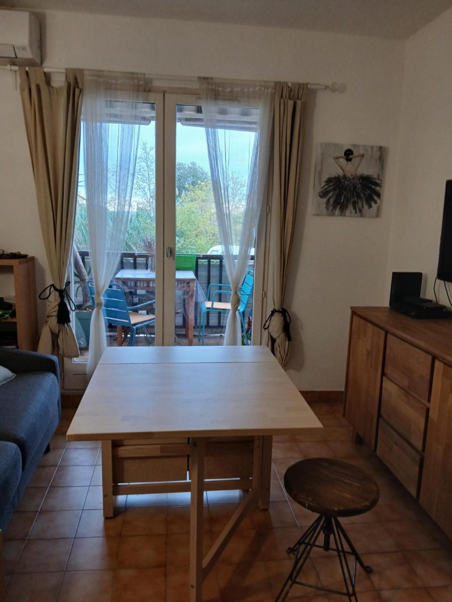 Sanary Les Gorguettes, Studio Avec Terrasse Vue Mer, A 10 Min A Pieds De La Plage Экстерьер фото
